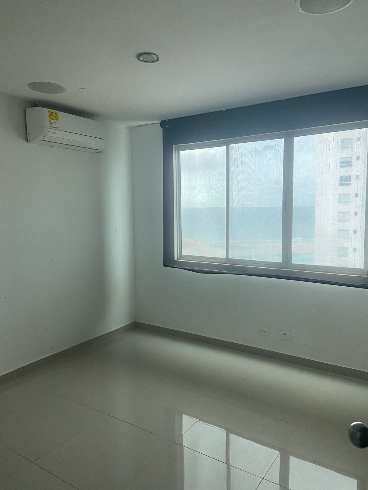 Apartamento en venta en Crespo, Cartagena · foto 8 de 15