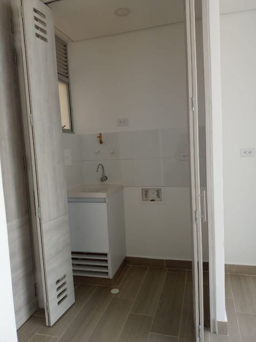 Apartamento de 2 alcobas en arriendo en Serena Del Mar, Cartagena, 69 m² · foto 9 de 18