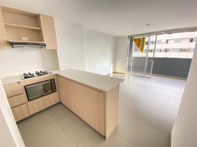 Apartamento de 2 alcobas en arriendo en Santa Fe, Medellín, 65 m² · foto 2 de 20