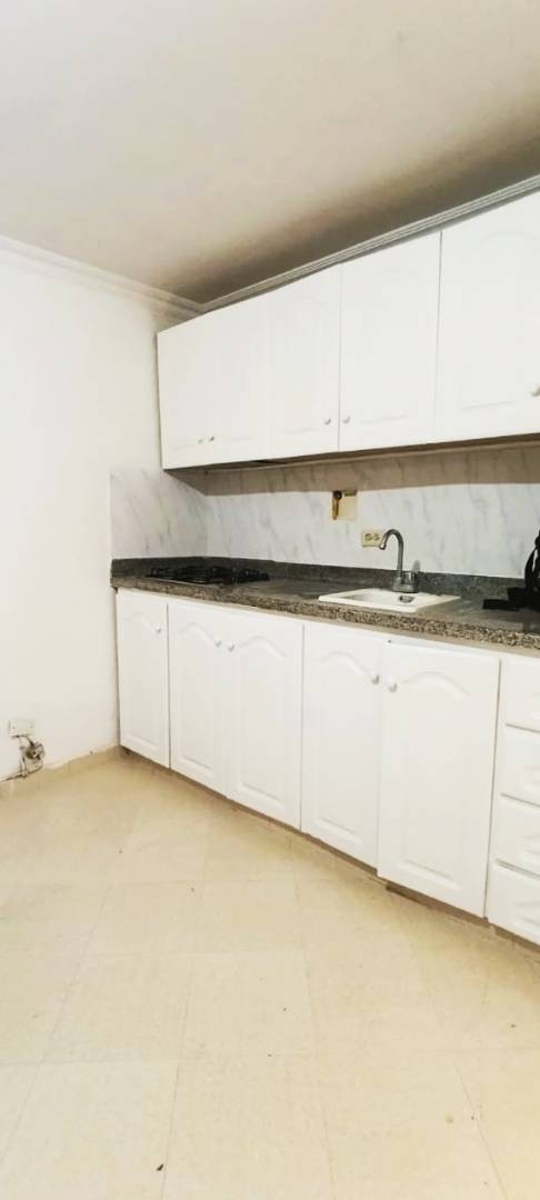 Apartaestudio en Arriendo en Barrio Cristóbal, Medellín en Barrio Cristobal