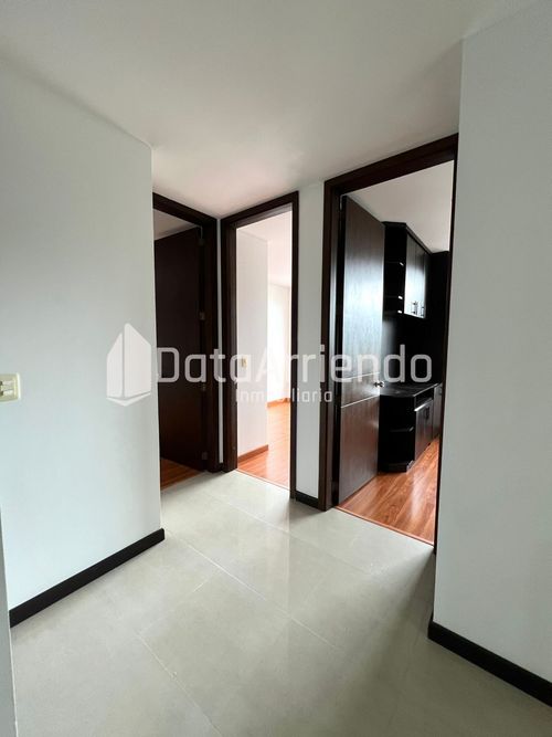 Apartamento de 3 alcobas en venta en Nicolas De Federman, Bogotá, 80 m² · foto 9 de 24
