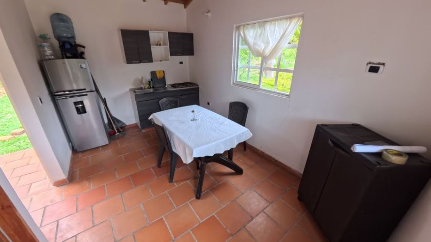 Casa de 1 alcoba en venta en Mesa De Los Santos, Piedecuesta, 36 m² · foto 3 de 14