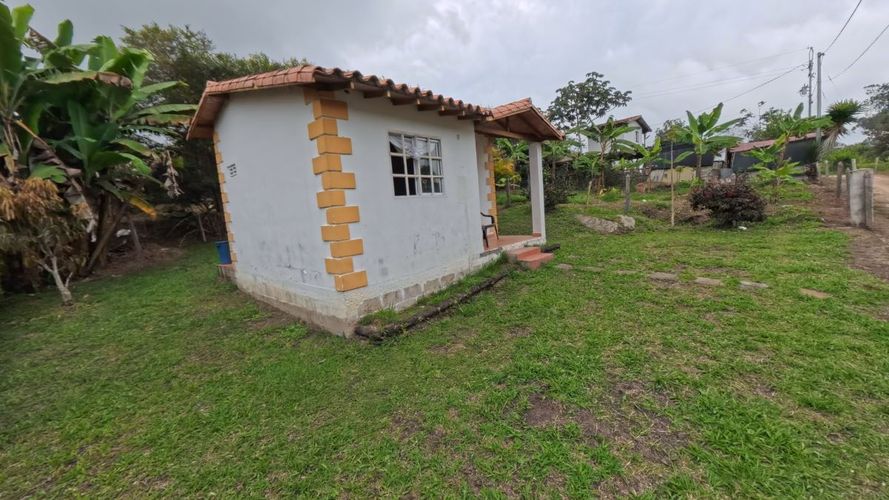 Casa de 1 alcoba en venta en Mesa De Los Santos, Piedecuesta, 36 m² · foto 11 de 14