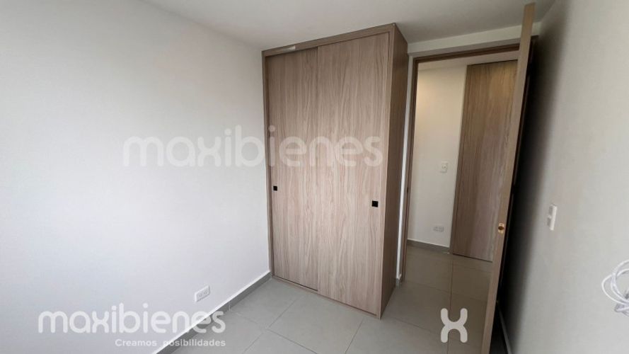 Apartamento de 3 alcobas en venta en San Jose, Sabaneta, 60 m² · foto 12 de 13