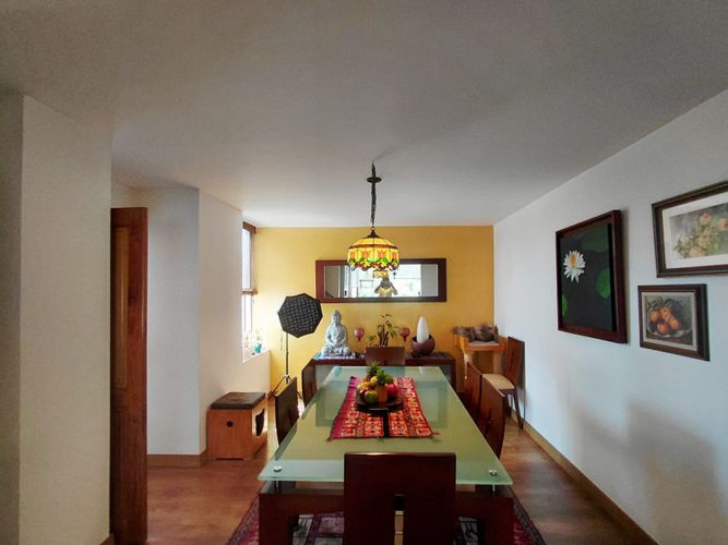 Apartamento de 3 alcobas en venta en Club De Los Lagartos, Bogotá, 196 m² · foto 4 de 24