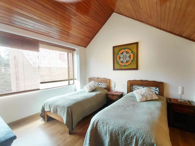 Apartamento de 3 alcobas en venta en Club De Los Lagartos, Bogotá, 196 m² · foto 21 de 24