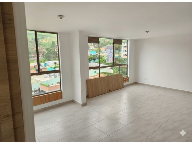 Apartamento de 3 alcobas en venta en Hato Viejo, Bello, 73 m² · foto 2 de 15