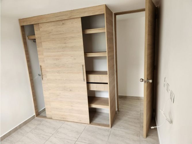 Apartamento de 3 alcobas en venta en Hato Viejo, Bello, 73 m² · foto 9 de 15