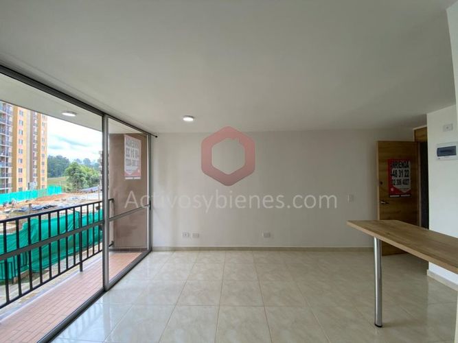 Apartamento de 3 alcobas en venta en Barro Blanco, Rionegro, 55 m² · foto 5 de 17