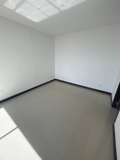 Apartamento en arriendo en Rionegro · foto 7 de 16