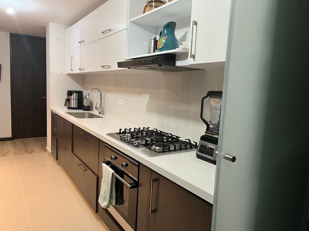 Apartamento en venta en Alcala, Mosquera · foto 3 de 14