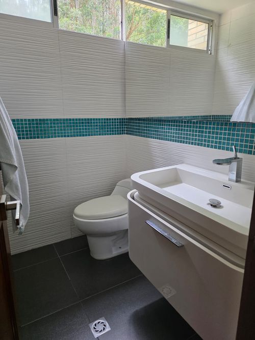 Apartamento de 3 alcobas en venta en Altos Del Poblado, Medellín, 227 m² · foto 6 de 13