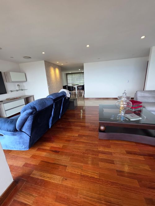 Apartamento de 3 alcobas en venta en Altos Del Poblado, Medellín, 227 m² · foto 8 de 13