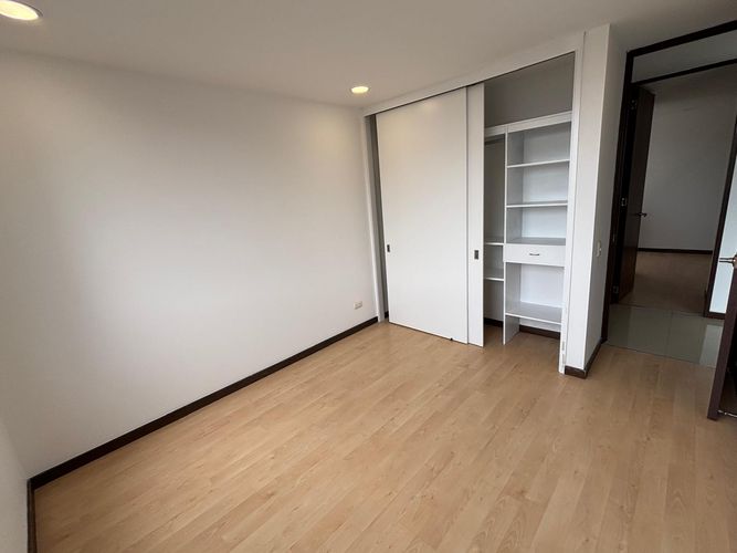 Apartamento de 3 alcobas en venta en El Poblado, Medellín, 114 m² · foto 6 de 11