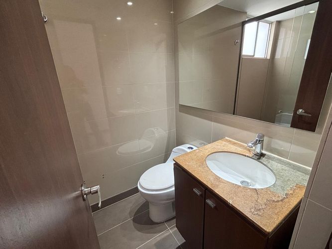 Apartamento de 3 alcobas en venta en El Poblado, Medellín, 114 m² · foto 7 de 11