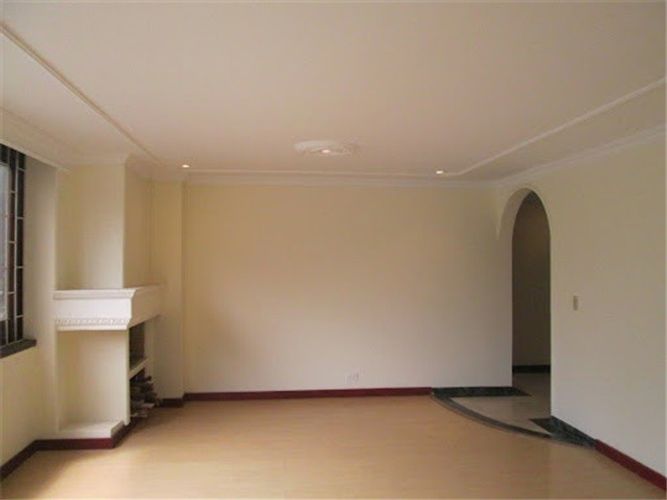 Apartamento de 3 alcobas en venta en Rincon Del Chico, Bogotá, 120 m² · foto 3 de 19