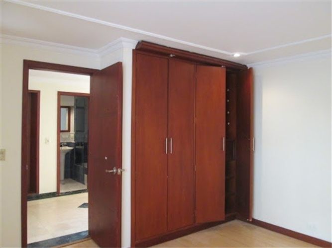 Apartamento de 3 alcobas en venta en Rincon Del Chico, Bogotá, 120 m² · foto 6 de 19