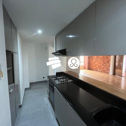 Apartamento de 3 alcobas en venta en El Poblado, Medellín, 101 m² · foto 5 de 16