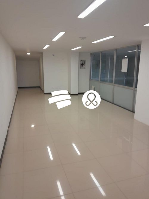 Oficina en venta en Niquia, Bello, 49 m² · foto 2 de 6