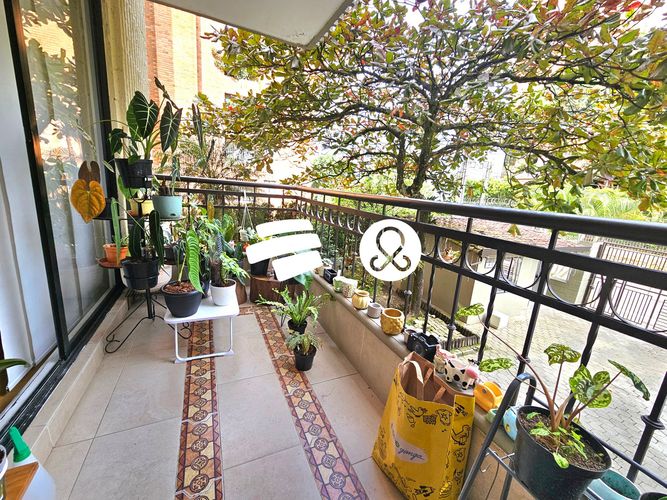Apartamento de 4 alcobas en venta en Los Naranjos, Medellín, 200 m² · foto 16 de 17