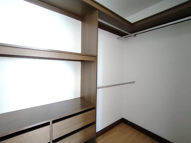 Apartamento en venta en Loma De Las Brujas, Envigado · foto 9 de 18