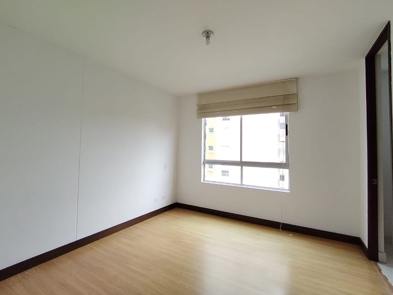 Apartamento en venta en Loma De Las Brujas, Envigado · foto 10 de 18