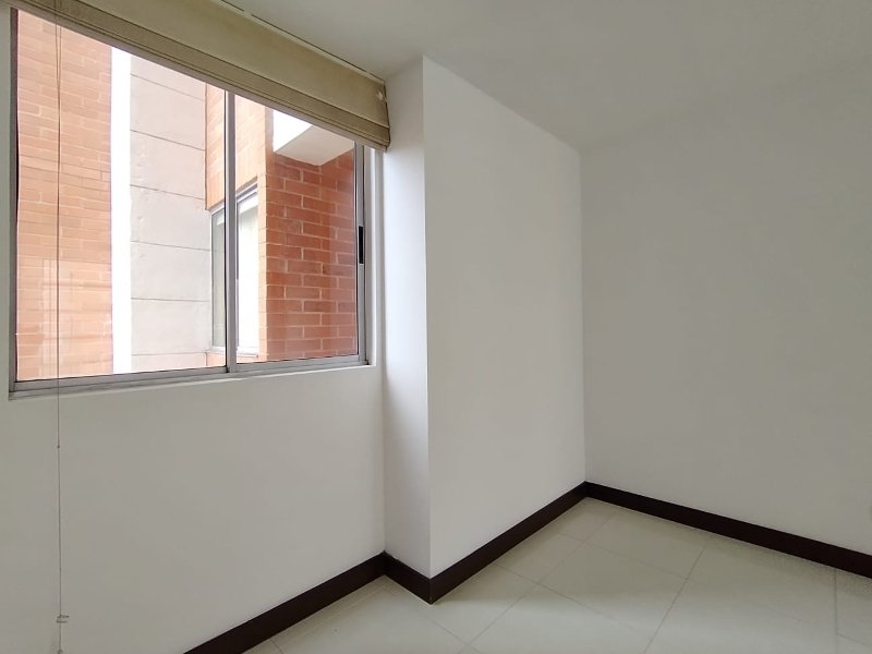 Apartamento en venta en Loma De Las Brujas, Envigado · foto 11 de 18