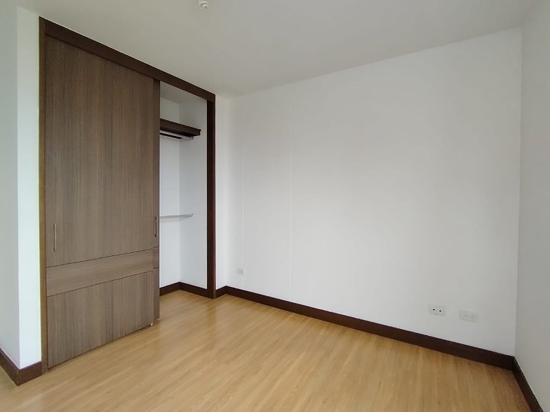 Apartamento en venta en Loma De Las Brujas, Envigado · foto 12 de 18