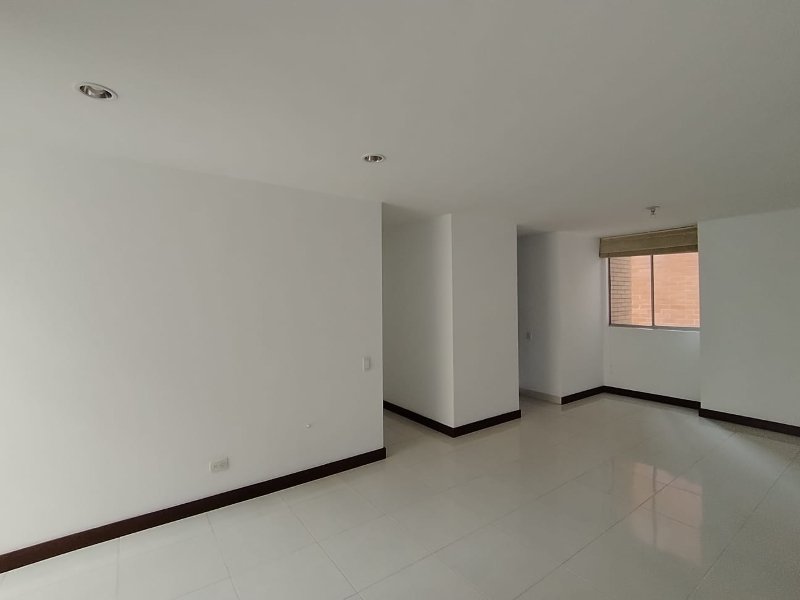 Apartamento en venta en Loma De Las Brujas, Envigado · foto 17 de 18