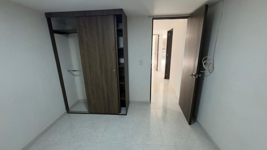 Apartamento de 3 alcobas en venta en Girardot, Girardot, 60 m² · foto 11 de 15