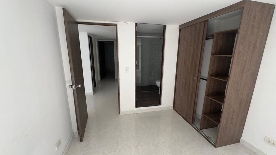 Apartamento de 3 alcobas en venta en Girardot, Girardot, 60 m² · foto 13 de 15