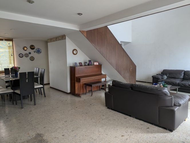 Apartamento de 3 alcobas en venta en San Pedro, Cali, 240 m² · foto 8 de 24