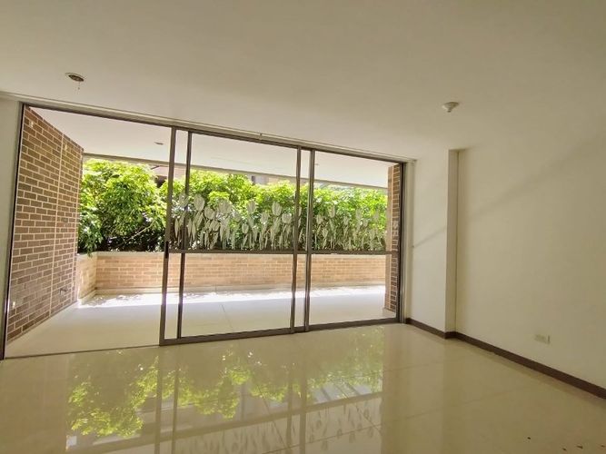 Apartamento de 3 alcobas en arriendo en Ciudad Del Río, Medellín, 100 m² · foto 7 de 24
