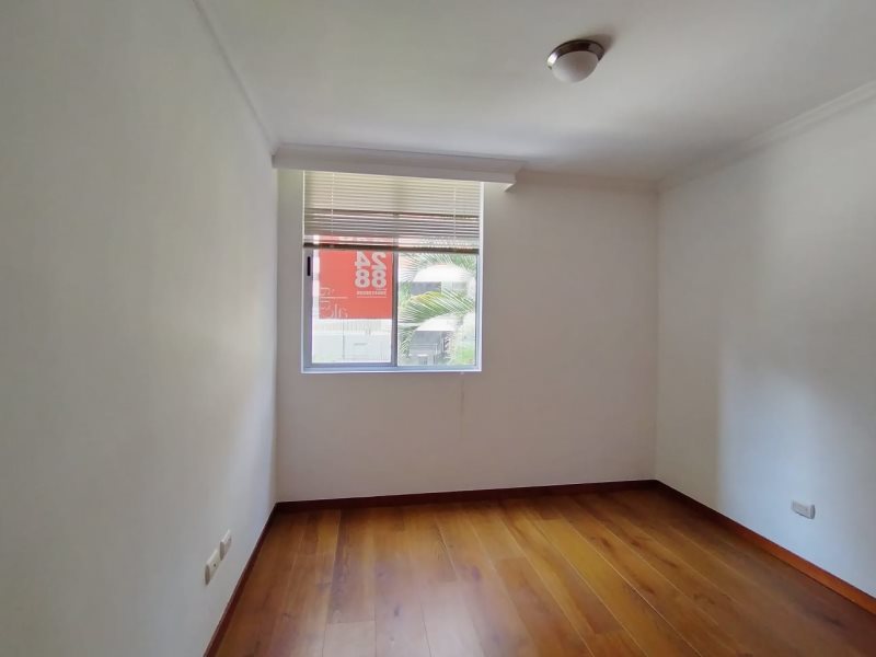 Apartamento en arriendo en Cumbres, Medellín · foto 7 de 24
