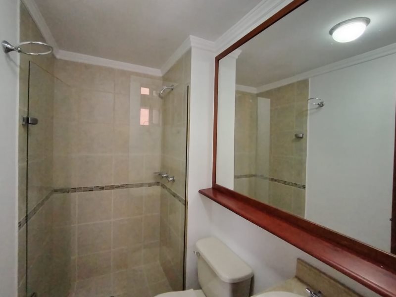Apartamento en arriendo en Cumbres, Medellín · foto 14 de 24