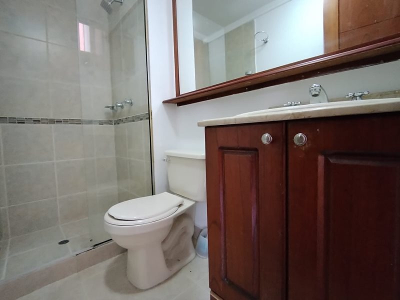 Apartamento en arriendo en Cumbres, Medellín · foto 17 de 24