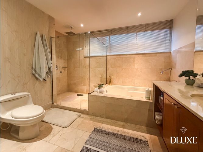 Apartamento de 3 alcobas en venta en Las Lomas No.2, Medellín, 320 m² · foto 21 de 24