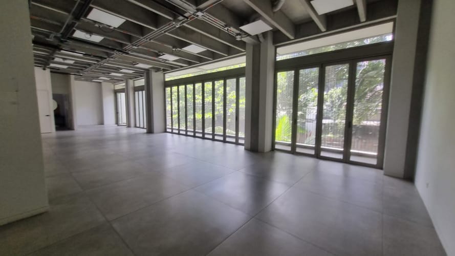 Oficina en arriendo en El Poblado, Medellín, 95 m² · foto 5 de 10
