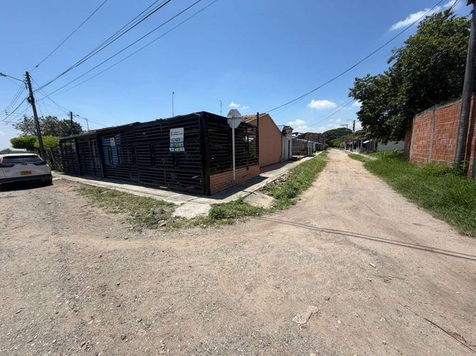 Casa de 4 alcobas en venta en Buchitolo, Candelaria, 48 m² · foto 3 de 10