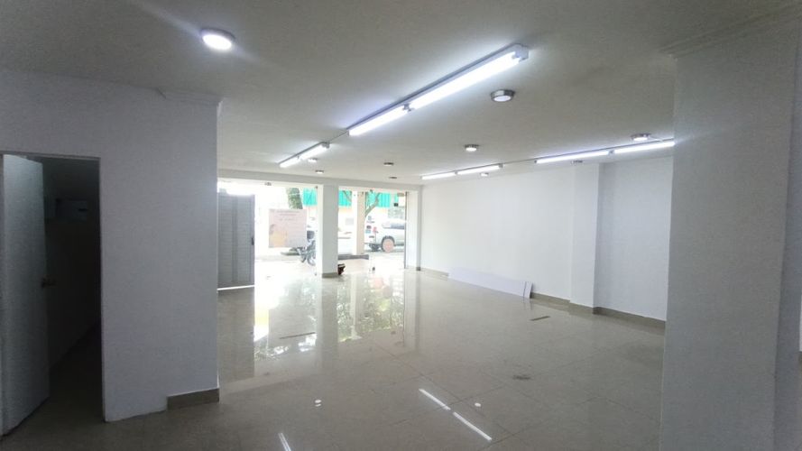 Edificio en venta en San Vicente, Cali, 410 m² · foto 8 de 24
