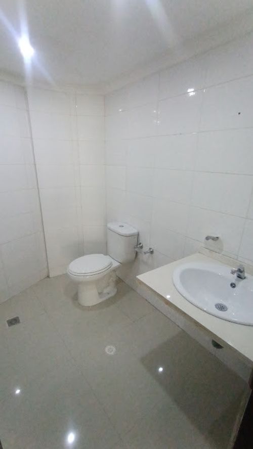 Edificio en venta en San Vicente, Cali, 410 m² · foto 13 de 24
