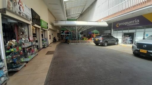 Local en arriendo en Prados De Sabaneta, Sabaneta, 6 m² · foto 4 de 13