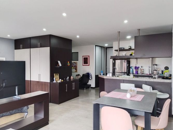 Apartaestudio en venta en Chapinero Central, Bogotá, 46 m² · foto 5 de 21