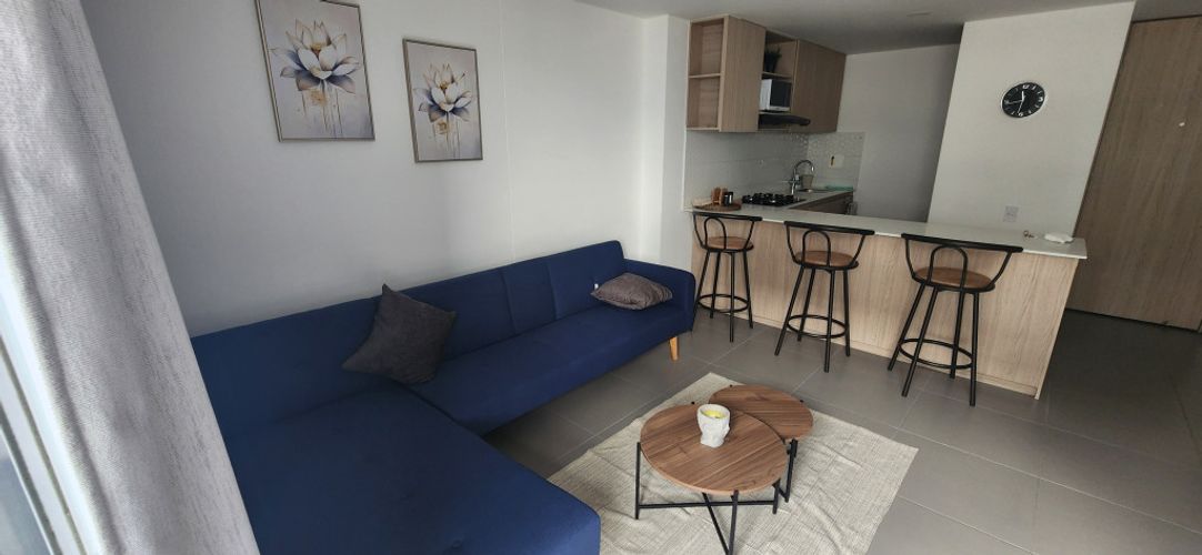 Apartamento de 3 alcobas en arriendo en Shellmar, Medellín, 96 m² · foto 3 de 17