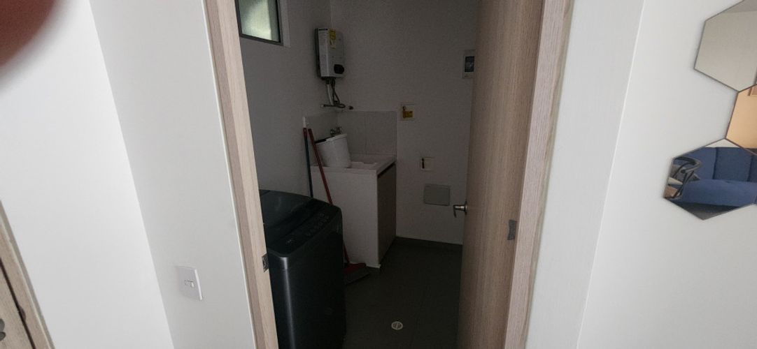 Apartamento de 3 alcobas en arriendo en Shellmar, Medellín, 96 m² · foto 6 de 17
