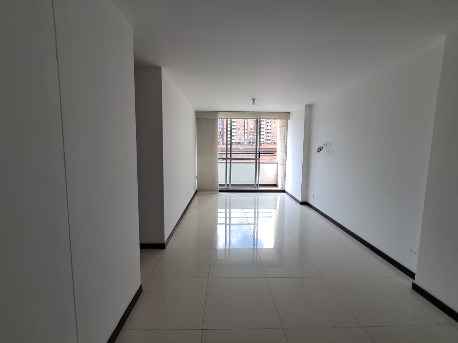 Apartamento en arriendo en Laureles, Medellín · foto 5 de 20