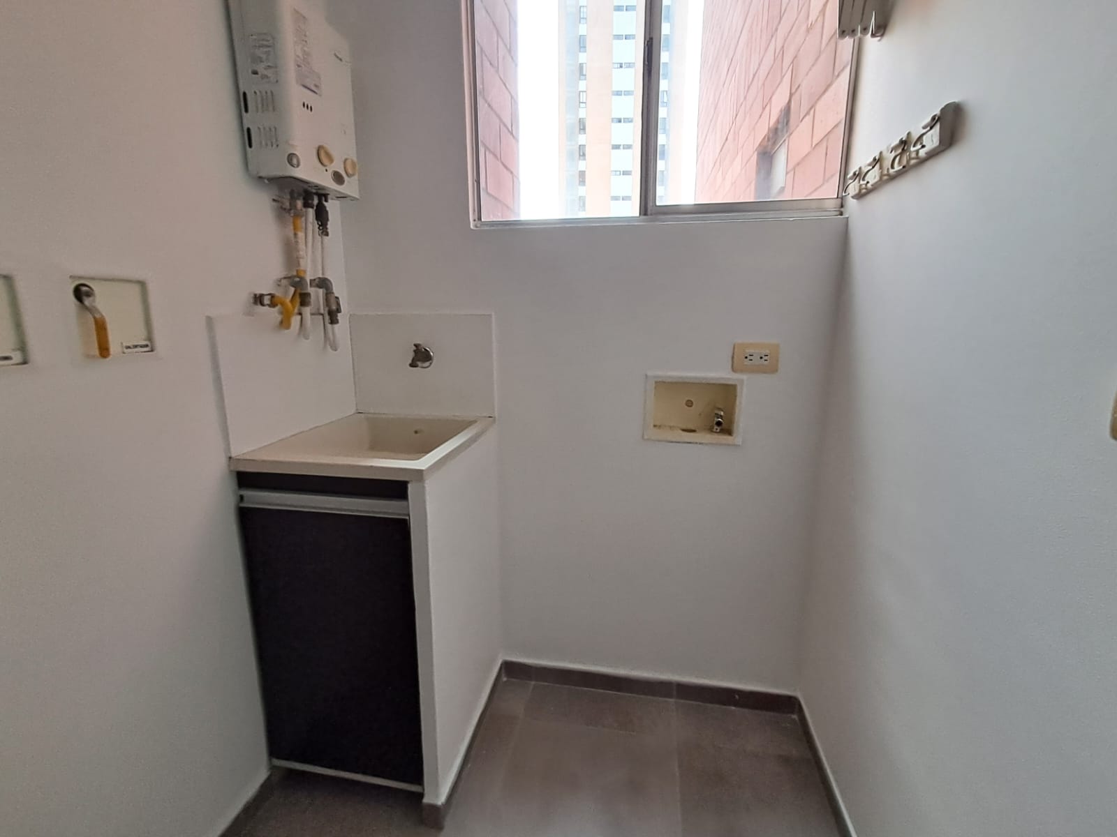 Apartamento en arriendo en Laureles, Medellín · foto 6 de 20
