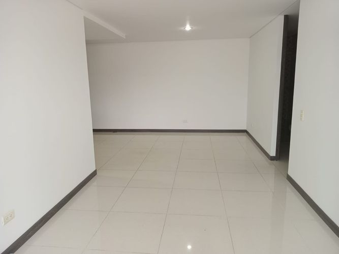 Apartamento de 3 alcobas en venta en Aves Maria, Sabaneta, 67 m² · foto 9 de 24