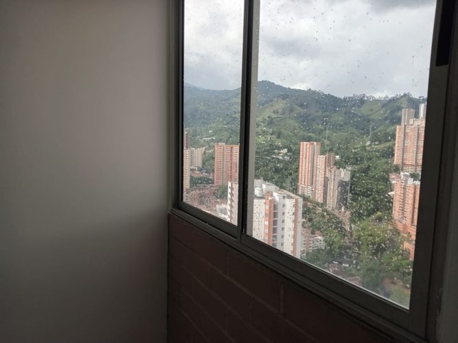 Apartamento de 3 alcobas en venta en Aves Maria, Sabaneta, 67 m² · foto 14 de 24