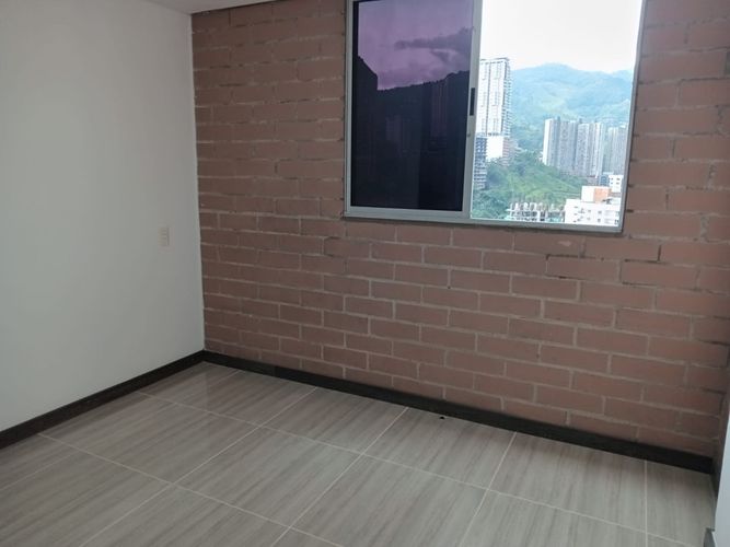Apartamento de 3 alcobas en venta en Aves Maria, Sabaneta, 67 m² · foto 18 de 24